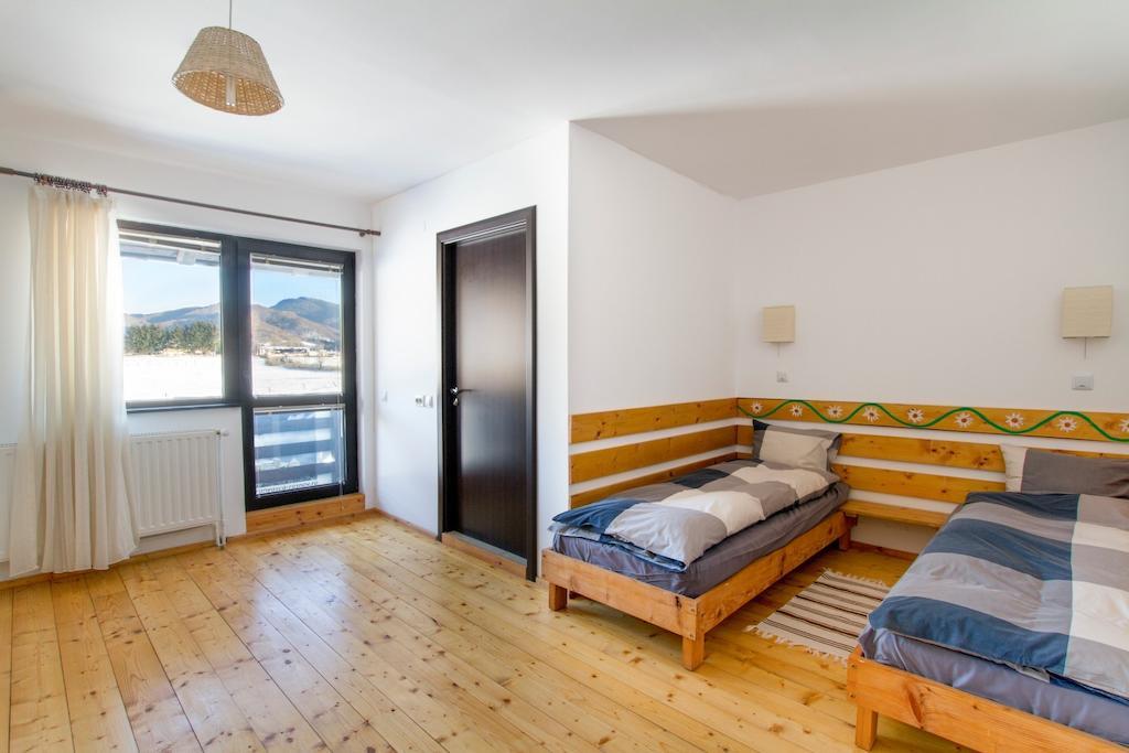 Casa Georgescu Hotel Risnov Ruang foto